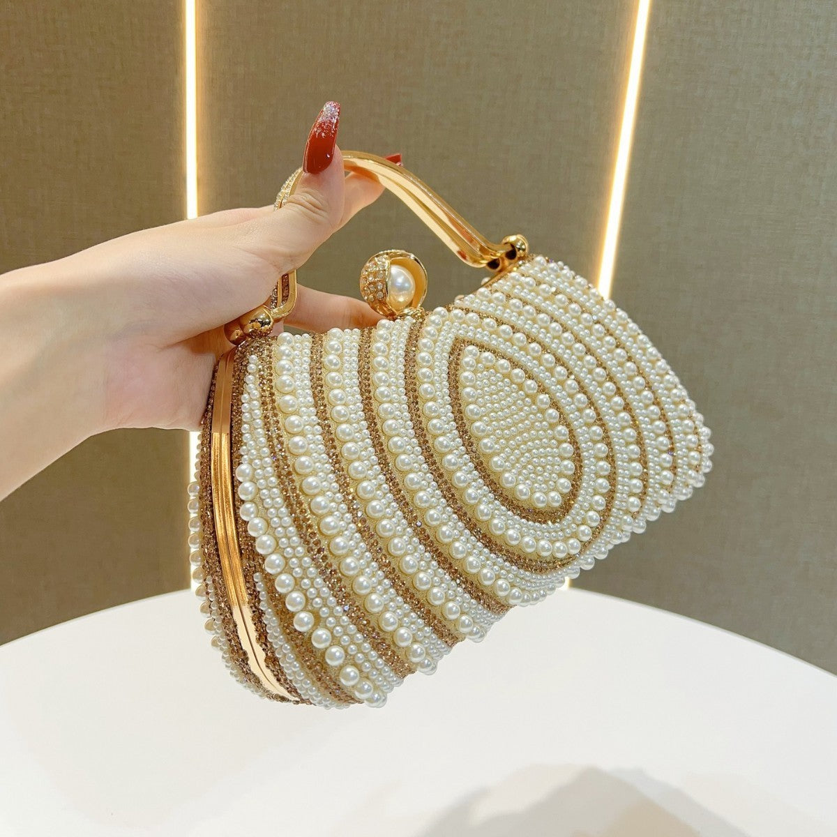 Pearl Diamond Shoulder Handbag